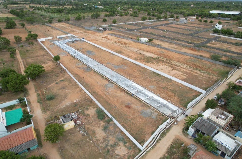 Velu Garden residential villa plots aerial view at Fathima Nagar, Trichy